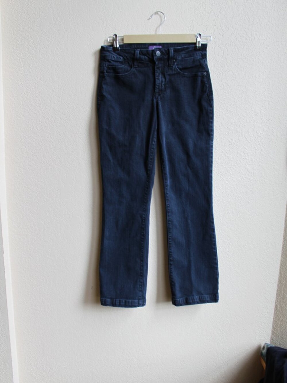 NYDJ Mini Boot Cut Stretch Cropped Lift Tuck Black Jeans 0P 26X27"